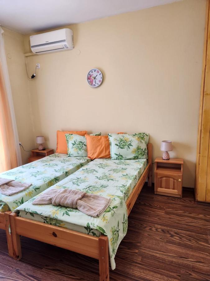 Guest House Ares Sozopol Esterno foto